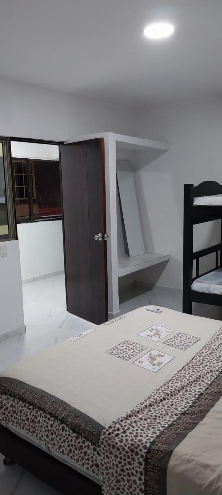 La Medellin Hostal Cartagena 外观 照片